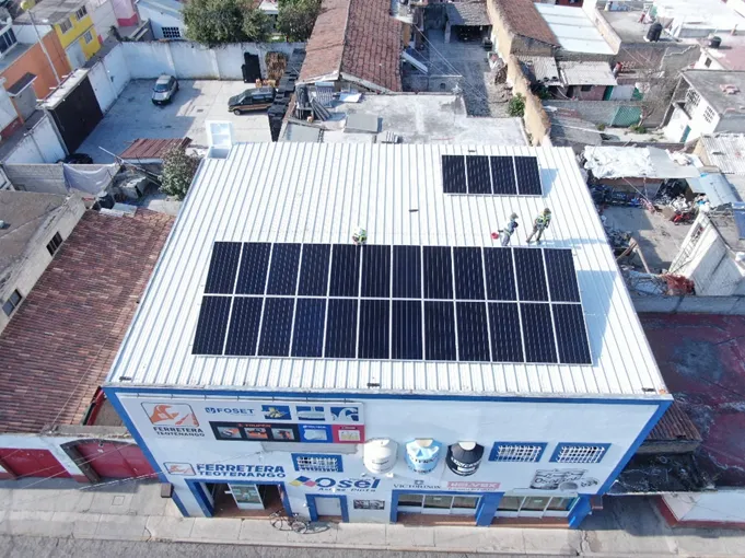 Instalación solar Negocio de RuniSun
